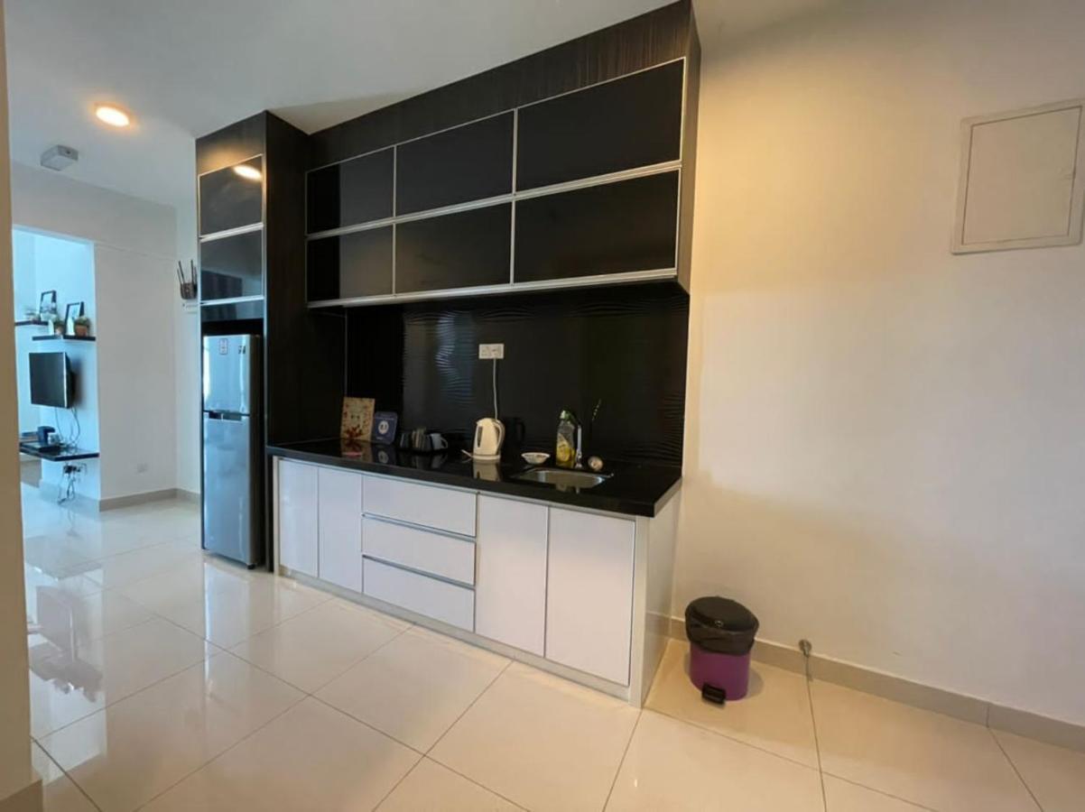 Premier Suite At Maritime George Town Exterior photo