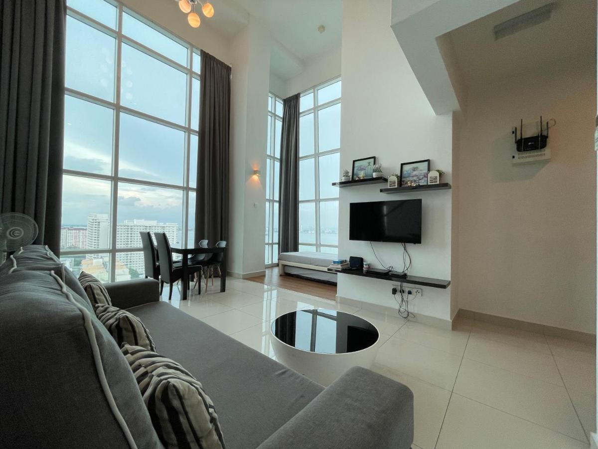 Premier Suite At Maritime George Town Exterior photo