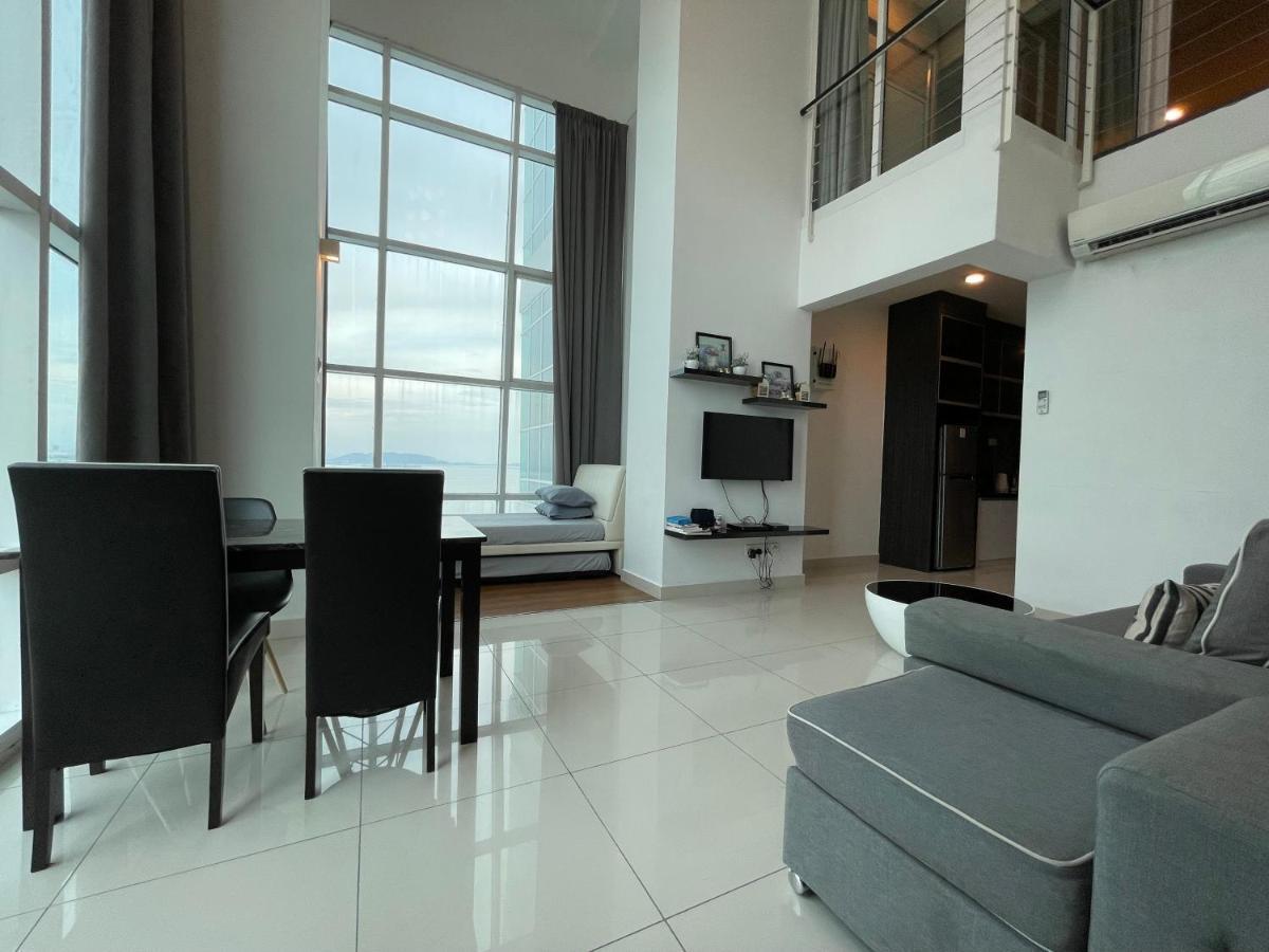 Premier Suite At Maritime George Town Exterior photo