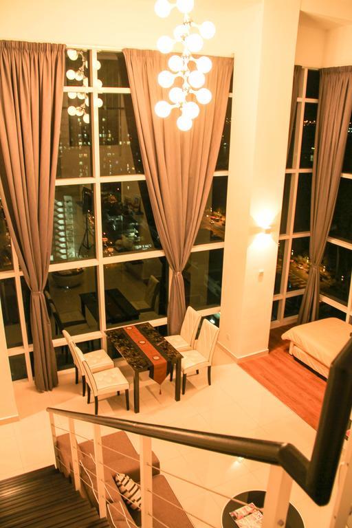Premier Suite At Maritime George Town Room photo